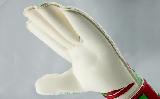 goalkeeper glove cuts